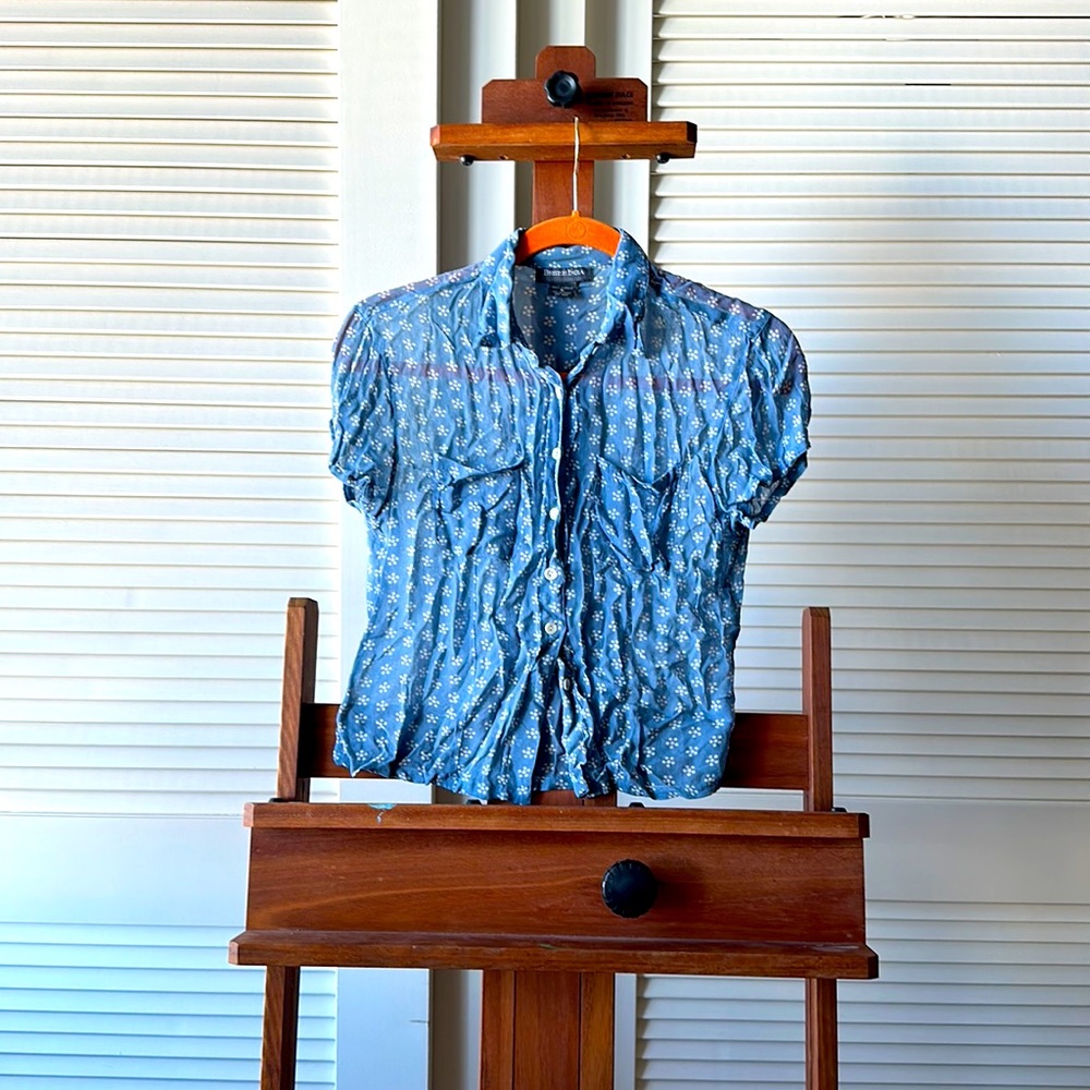 Vintage British India Mother of Pearl buttoned blouse 5/XS
